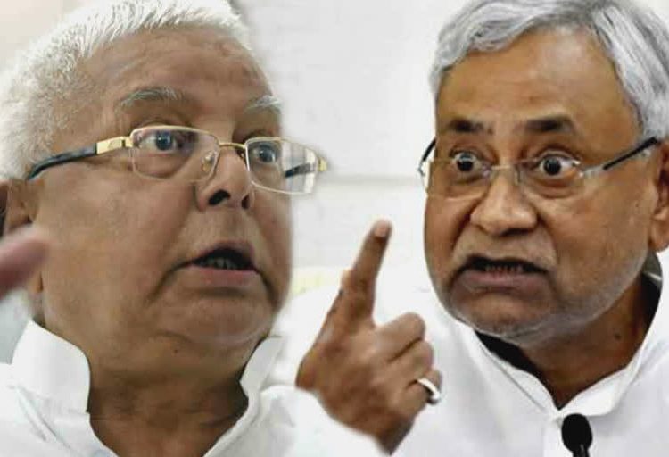 लालू खेलेंगे बड़ा खेल, नीतीश की कुर्सी डाँवाडोल