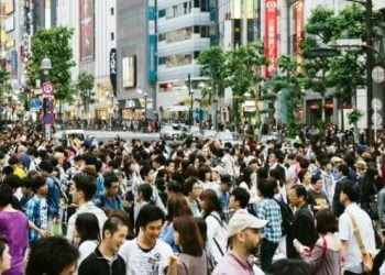 दुनिया में घटती जनसंख्या बनी चिंता