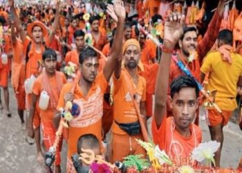 कांवड़ यात्रा पर सुप्रीम कोर्ट फिर सख्त, यूपी सरकार को फटकार