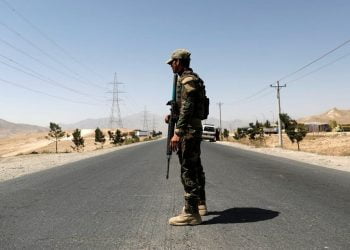 तालिबान ने गजनी शहर को घेरा : सूत्र