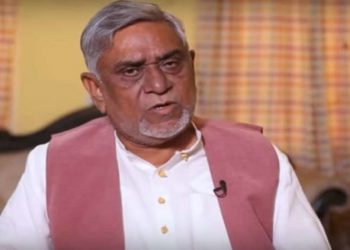 चंद लोगों की गलती की वजह से आप पूरे समाज को बदनाम नहीं कर सकते