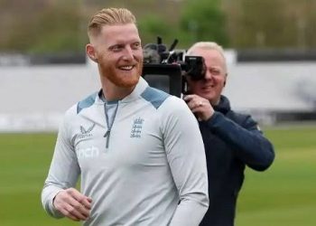 इंग्लैंड के टेस्ट कप्तान Ben Stokes ने किस खिलाड़ी को कहा दुनिया का सर्वश्रेष्ठ विकेटकीपर