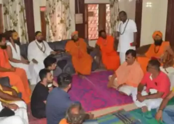 काशी धर्म परिषद मैदान में उतरी, कहां नफरती मौलानाओं की जायदाद जप्त हो, जिहादियों की लिस्ट बनाओ