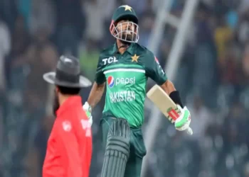 बाबर आजम का करिश्मा, इन दो दिग्गज खिलाड़ी को एक झटके में छोड़ा पीछे