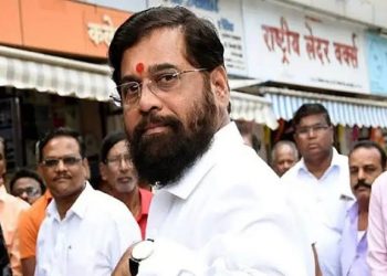 महाराष्ट्र सरकार का भविष्य खतरे में! शिंदे गुट का हर एमएलए बनना चाहता है मंत्री 