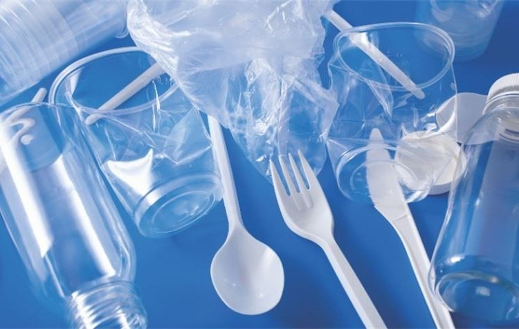 आज से देश भर में सिंगल-यूज-प्लास्टिक पर पाबंदी