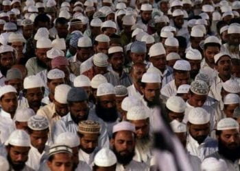 भारत में मुसलमान की कमाई दूसरों से बहुत कम: एक रिपोर्ट