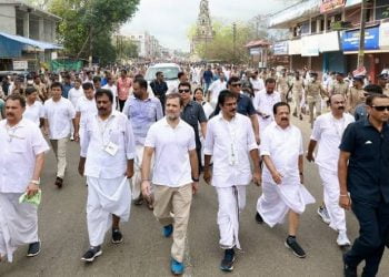 इस ‘यात्रा’ की सफलता के लिए प्रार्थनाएँ कीं जानी चाहिए !   