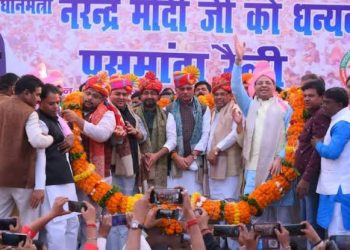 बीजेपी के पसमांदा मुस्लिम कार्ड की परीक्षा दिल्ली निकाय चुनाव में होगी