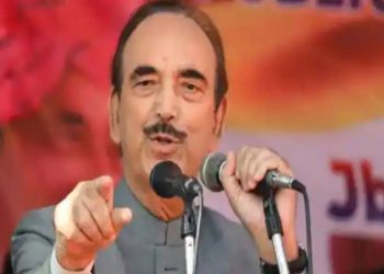 सिर्फ कांग्रेस ही बीजेपी को चुनौती दे सकती है: आजाद