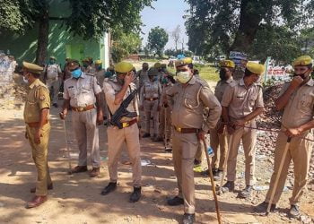 झांसी: पूर्व विधायक देवनारायण यादव की डेढ़ अरब की संपत्ति