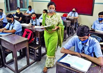 अब सरकारी स्कूलों के टीचर आईजीआई एयरपोर्ट पर तैनात होंगे, मगर क्यों?