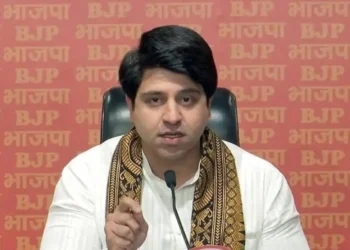 बीजेपी के मुखर प्रवक्ता शहज़ाद पूनावाला ने दिया इस्तीफा? X बायो से हटाया बीजेपी का नाम
