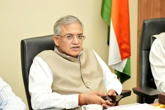 42 पूर्व जजों ने चुनाव आयोग का किया बचाव, ज्ञानेश कुमार के खिलाफ विरोध के बीच खुला पत्र जारी